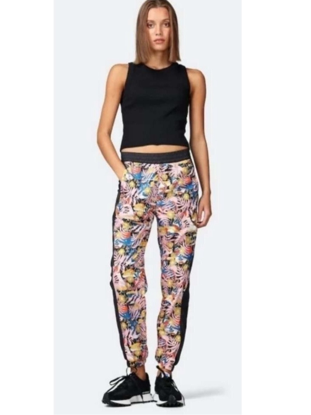 The North Face Hydrenaline 2000 Pants Women's M Tropical Floral WindWall NWOT